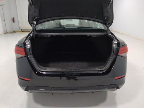 Used 2023 Nissan Sentra S FWD image 29