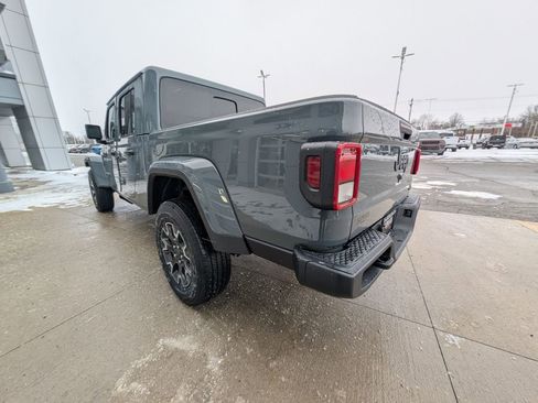 New 2026 Jeep Gladiator Sport image 6