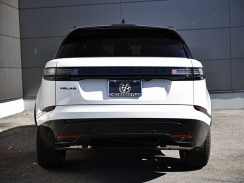 New 2026 Land Rover Range Rover Velar Dynamic SE image 15