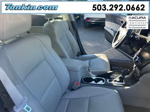 Used 2017 Acura ILX FWD image 14