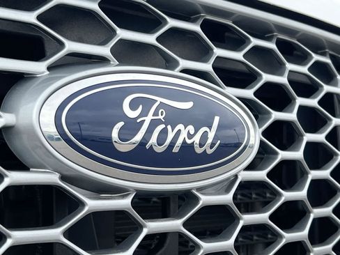 Used 2024 Ford Edge SEL w/ Convenience Package image 13