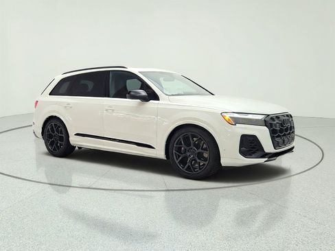 New 2026 Audi SQ7 Prestige AWD/4WD image 3