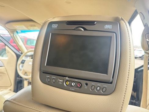 Used 2014 Ford Expedition EL XLT w/ Equipment Group 202A AWD/4WD image 27