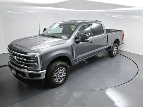 Used 2024 Ford F250 Lariat image 57