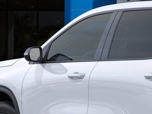 New 2026 Chevrolet Traverse LT w/ Midnight/Sport Edition FWD image 13