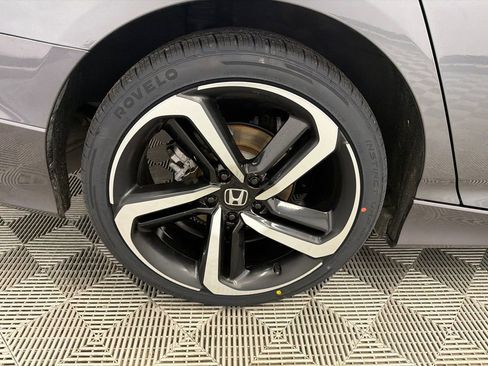 Used 2020 Honda Accord Sport image 18