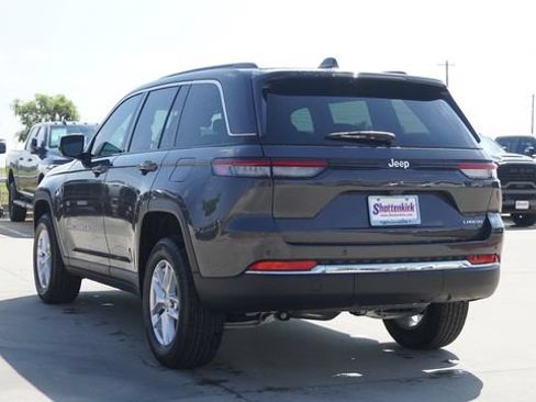 New 2026 Jeep Grand Cherokee Laredo X RWD image 7