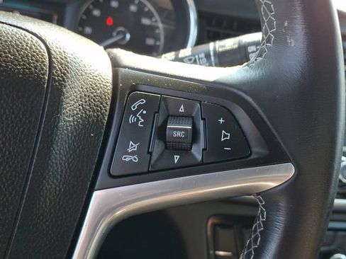 Used 2022 Buick Encore Preferred w/ Safety Package AWD/4WD image 22