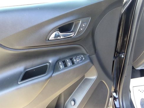 Used 2022 Chevrolet Equinox LT FWD image 14