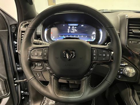 Used 2026 RAM 1500 Limited AWD/4WD image 6