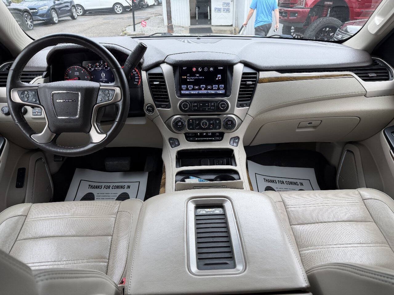 Used 2016 GMC Yukon Denali AWD/4WD image 11