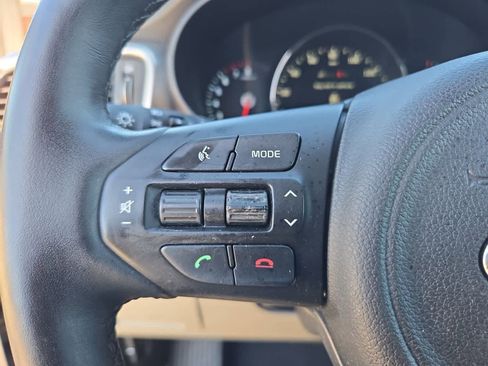 Used 2017 Kia Sorento EX w/ EX Advanced Touring Package image 24