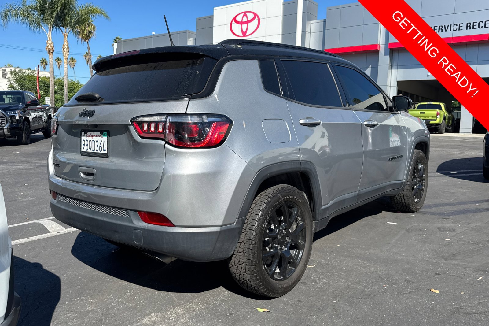 Used 2022 Jeep Compass Latitude AWD/4WD image 5