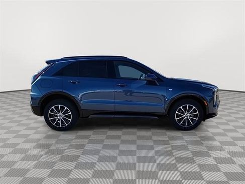 Used 2024 Cadillac XT4 Sport AWD/4WD image 9
