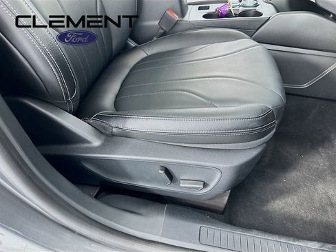 New 2025 Ford Escape Platinum w/ Premium Technology Package image 30