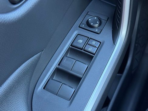 Certified 2025 Toyota RAV4 LE image 18