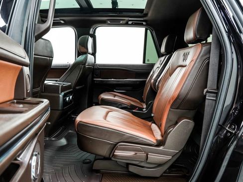 Used 2022 Ford Expedition Max King Ranch image 18