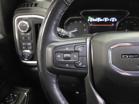 Used 2022 GMC Sierra 3500 Denali w/ Denali Ultimate Package image 15