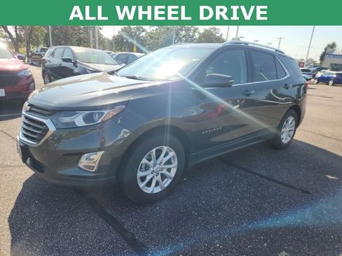 Used 2018 Chevrolet Equinox LT w/ Sun & Infotainment Package image 4