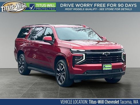 Used 2025 Chevrolet Suburban RST w/ Comfort Package AWD/4WD image 1