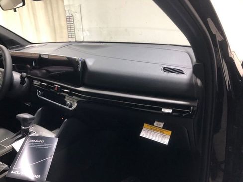 New 2026 Kia Sportage X-Line w/ X-Line Technology Package image 14