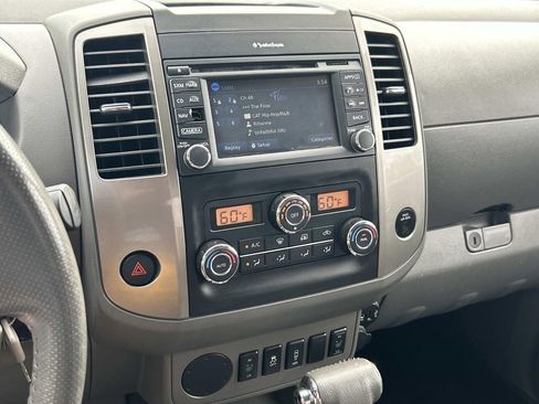Used 2019 Nissan Frontier SL RWD image 25