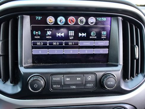 Used 2017 Chevrolet Colorado LT image 30