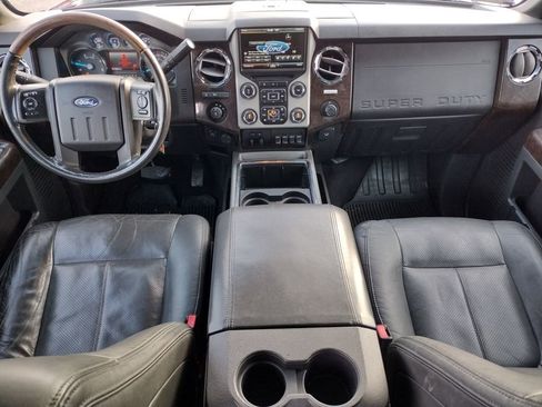 Used 2016 Ford F350 Platinum w/ Platinum Package image 5