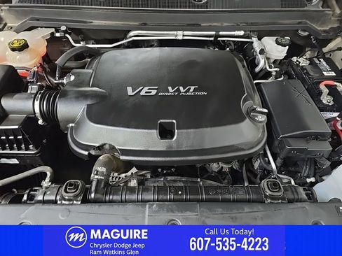Used 2021 GMC Canyon AT4 w/ Driver Alert Package AWD/4WD image 15