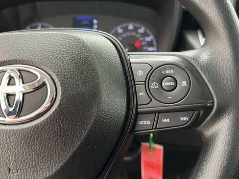 Used 2024 Toyota Corolla LE FWD image 17
