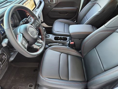 New 2026 Jeep Wrangler Unlimited Rubicon 392 w/ Quick Order Package 27X Moab AWD/4WD image 12