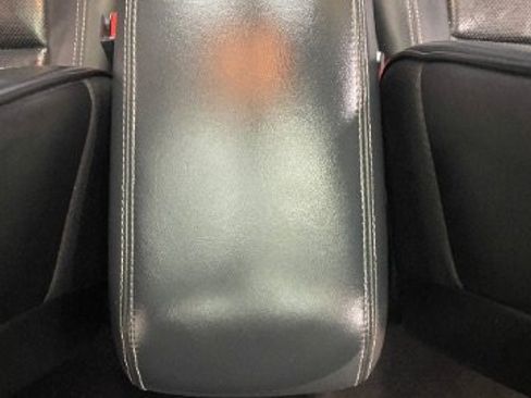 Used 2017 Jeep Grand Cherokee Overland image 23