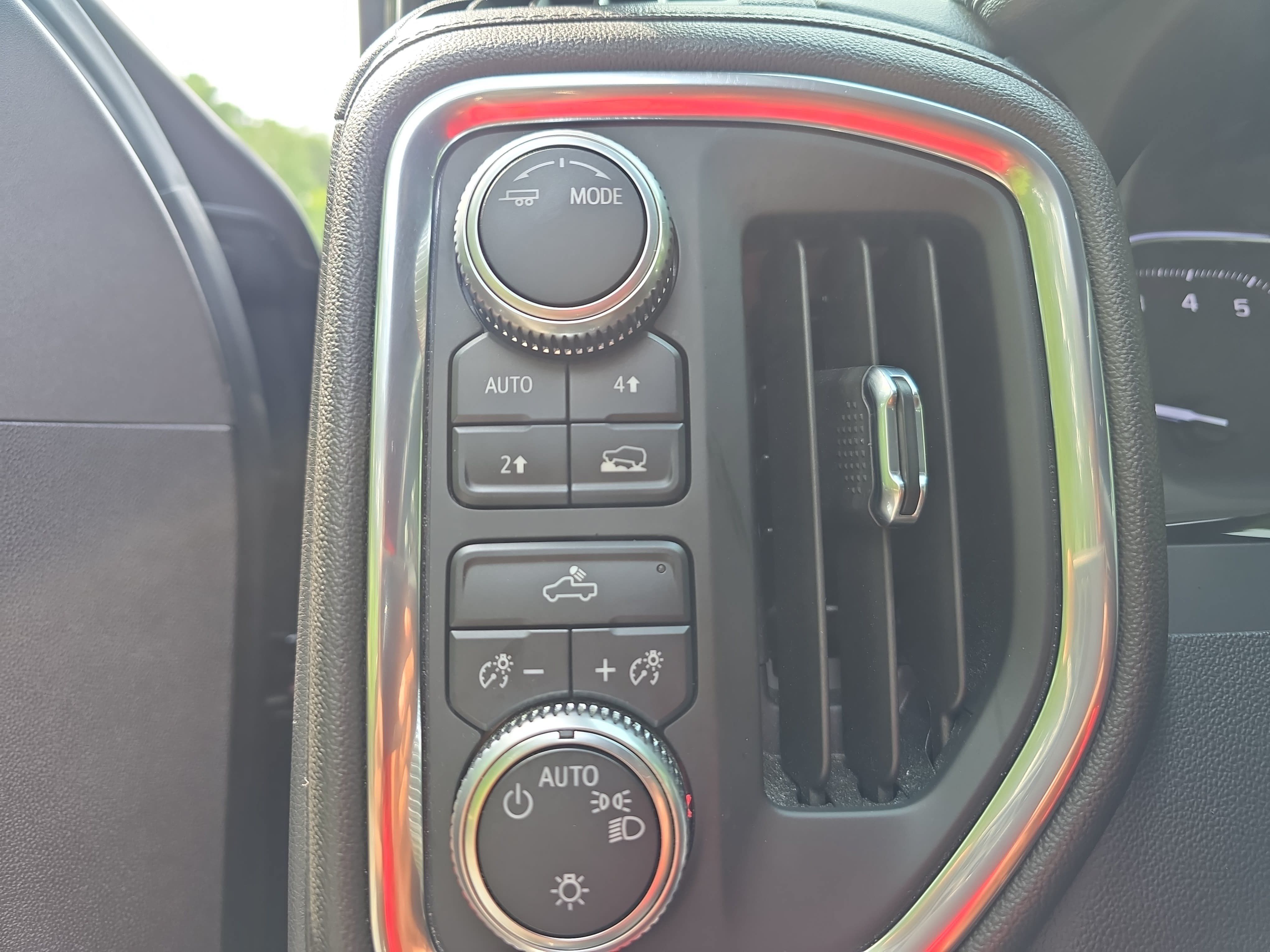 Used 2020 GMC Sierra 1500 SLE w/ SLE Value Package AWD/4WD image 22