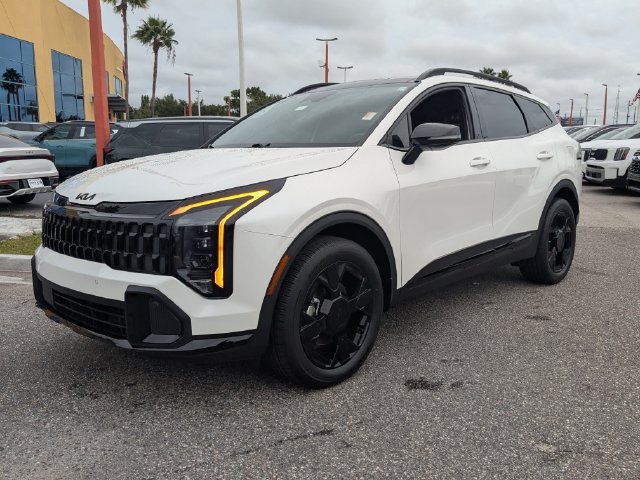Certified 2026 Kia Sportage EX AWD/4WD image 2