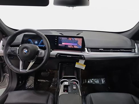 Certified 2026 BMW X1 xDrive28i AWD/4WD image 9