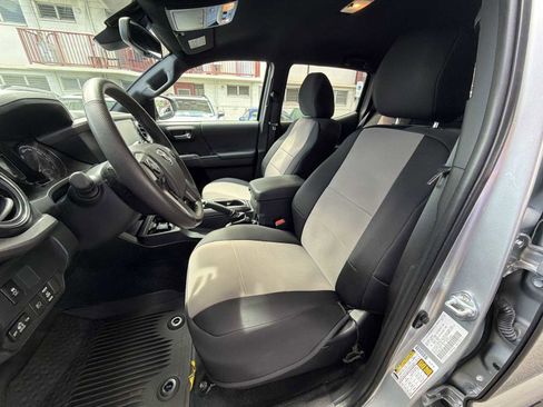 Used 2023 Toyota Tacoma TRD Sport RWD image 11