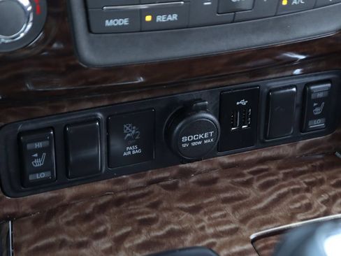 Used 2019 Nissan Armada SL w/ Premium Package RWD image 38