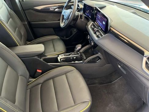 Used 2025 Chevrolet TrailBlazer ACTIV w/ Convenience Package image 22