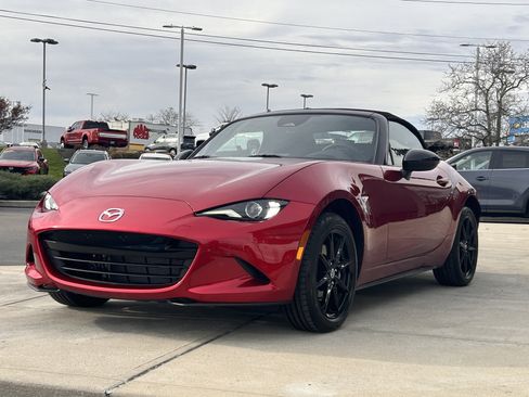 Certified 2025 MAZDA MX-5 Miata Sport image 3