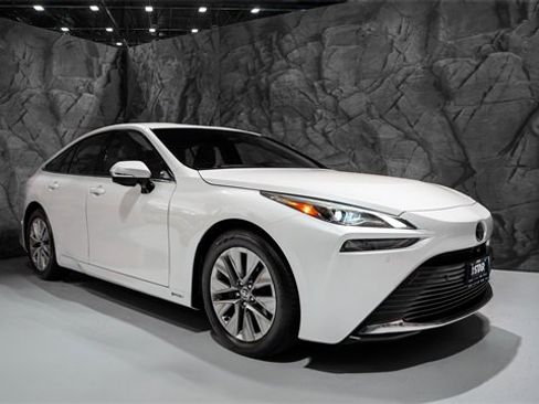 Used 2024 Toyota Mirai XLE w/ Advanced Technology Package image 26