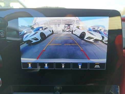 Used 2023 Chevrolet Corvette Stingray Preferred Conv w/ Z51 Performance Package image 13