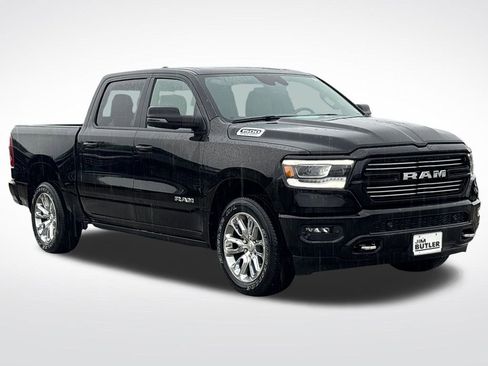 Used 2023 RAM 1500 Laramie AWD/4WD image 9