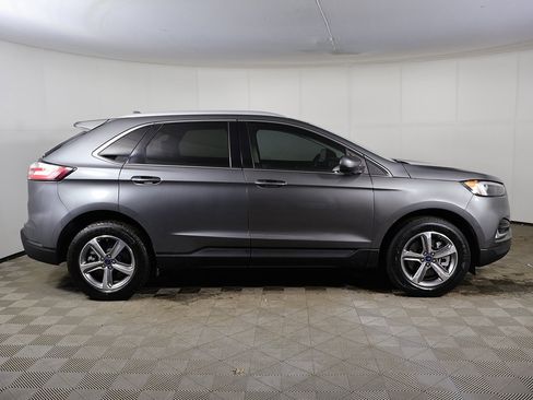 Used 2022 Ford Edge SEL w/ Convenience Package image 12