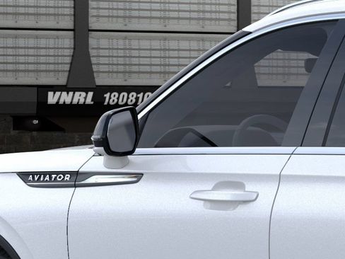 New 2026 Lincoln Aviator 2WD image 49