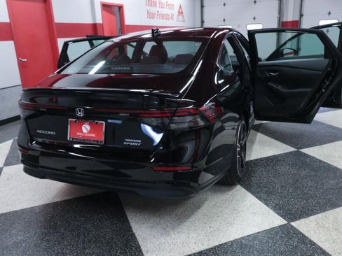 Used 2024 Honda Accord Sport image 26