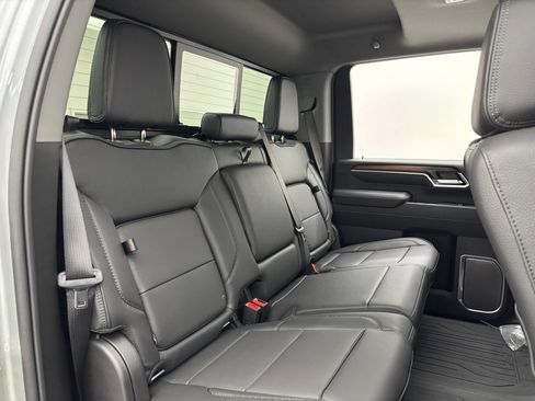 New 2026 GMC Sierra 3500 Denali w/ Denali Reserve Package AWD/4WD image 44