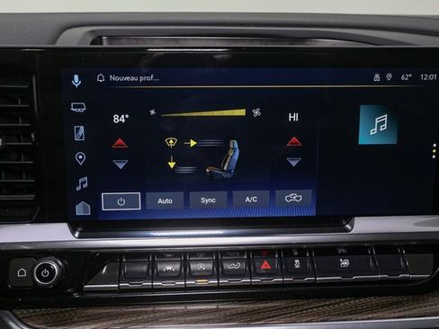 Used 2025 Chevrolet Silverado 1500 LT image 23