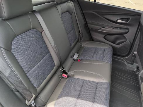 New 2026 Buick Envista Preferred FWD image 11