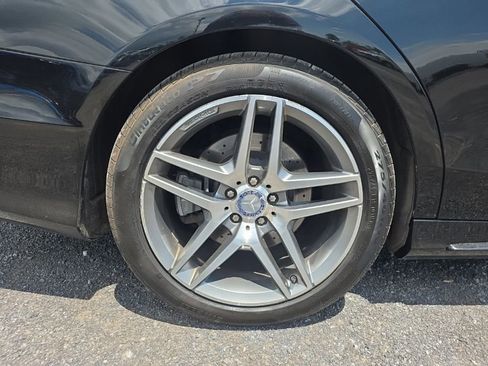 Used 2015 Mercedes-Benz S 550 4MATIC Sedan image 17