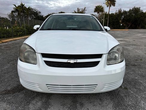 Used 2008 Chevrolet Cobalt LT image 2